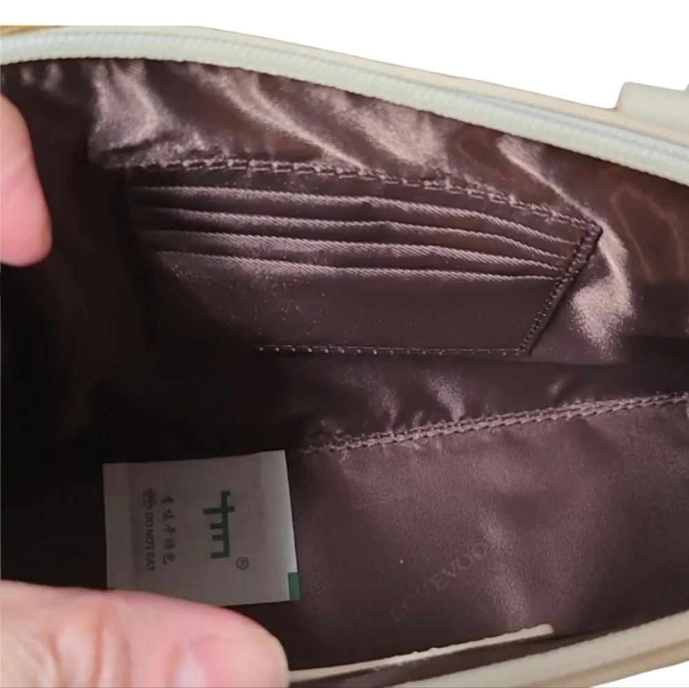 Lovevook Cream Floral Purse NWT - Picture 8 of 11